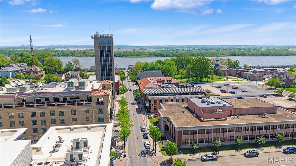 Range D - Commercial Lease
