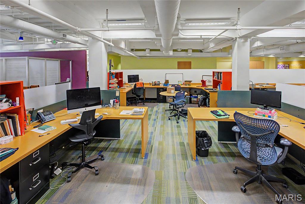Range D - Commercial Lease