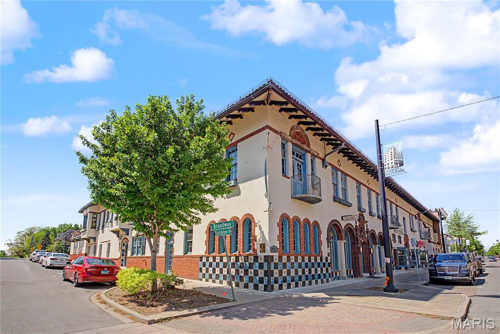 Range D - Commercial Lease