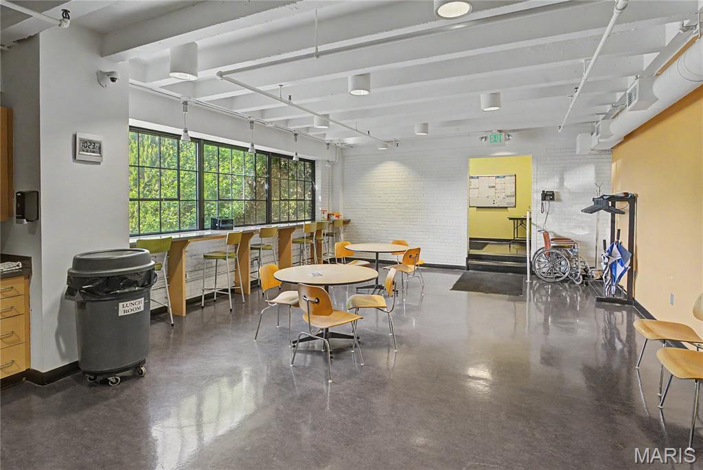 Range D - Commercial Lease