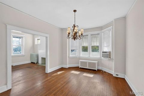 Tiny photo for 8349 Big Bend Boulevard, Webster Groves, MO 63119 (MLS # 26008761)