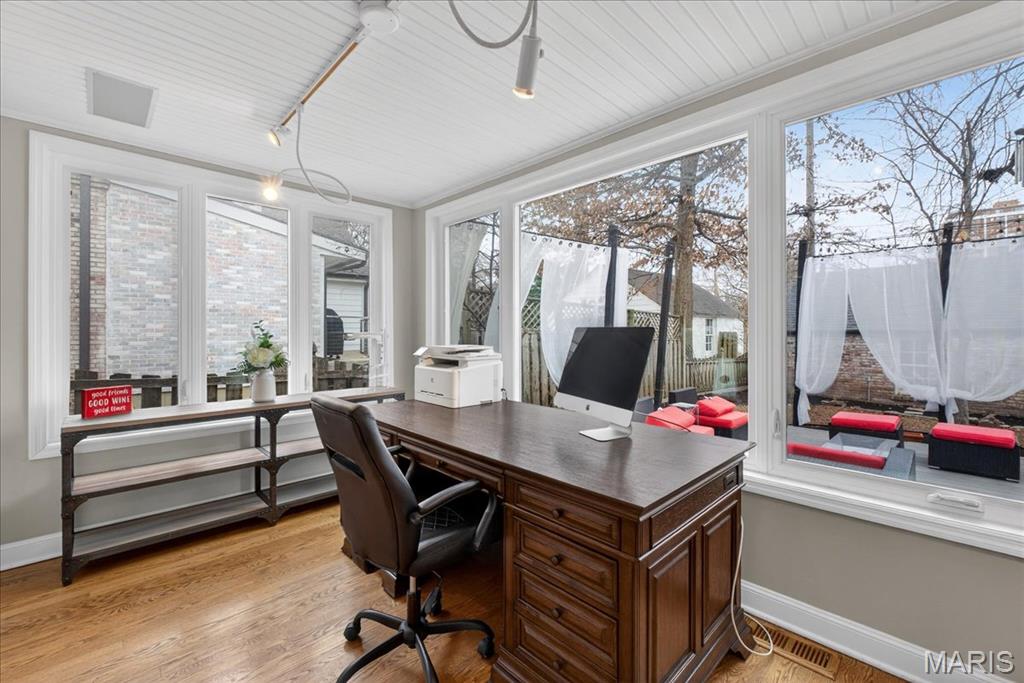 Wydown Forest - Residential