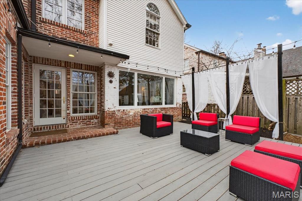 Wydown Forest - Residential