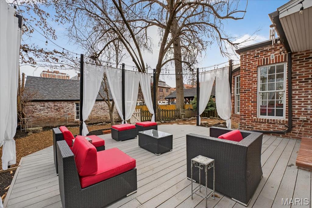 Wydown Forest - Residential