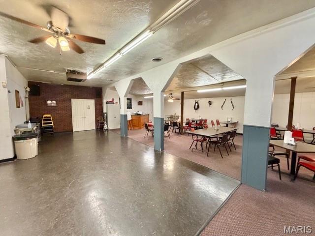 n/a - Commercial Sale