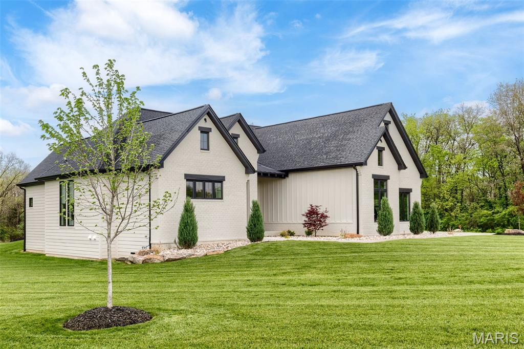 The Summit at Penelope Valley - Residential