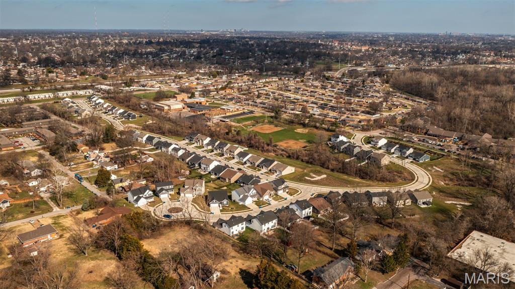 Lions Chase - Residential