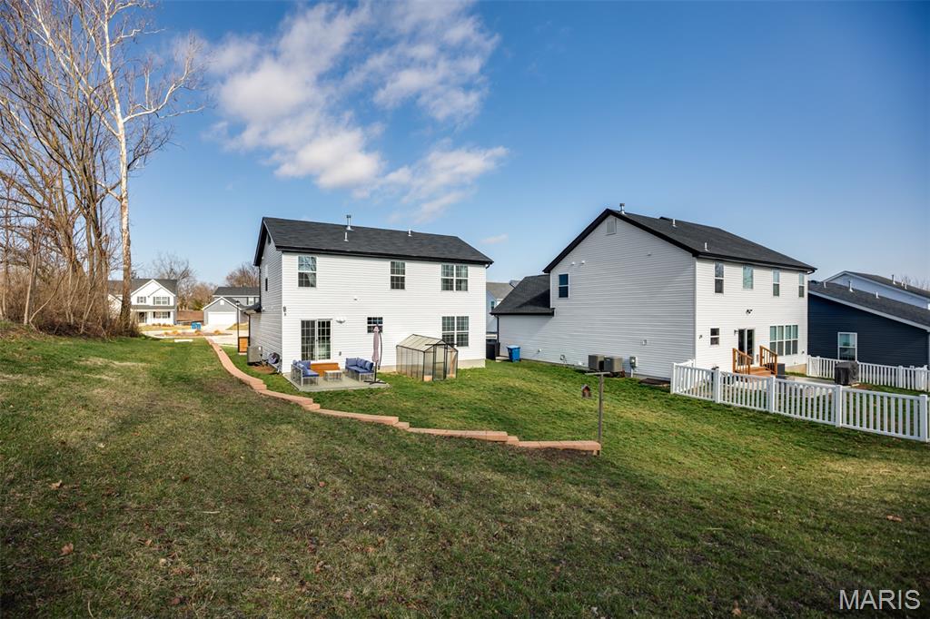 Lions Chase - Residential