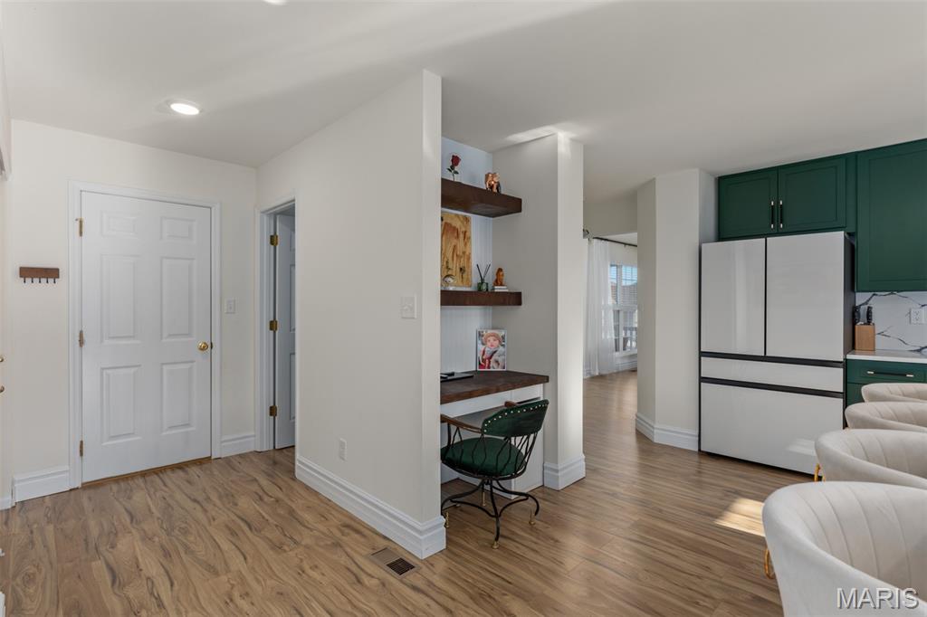 Lions Chase - Residential