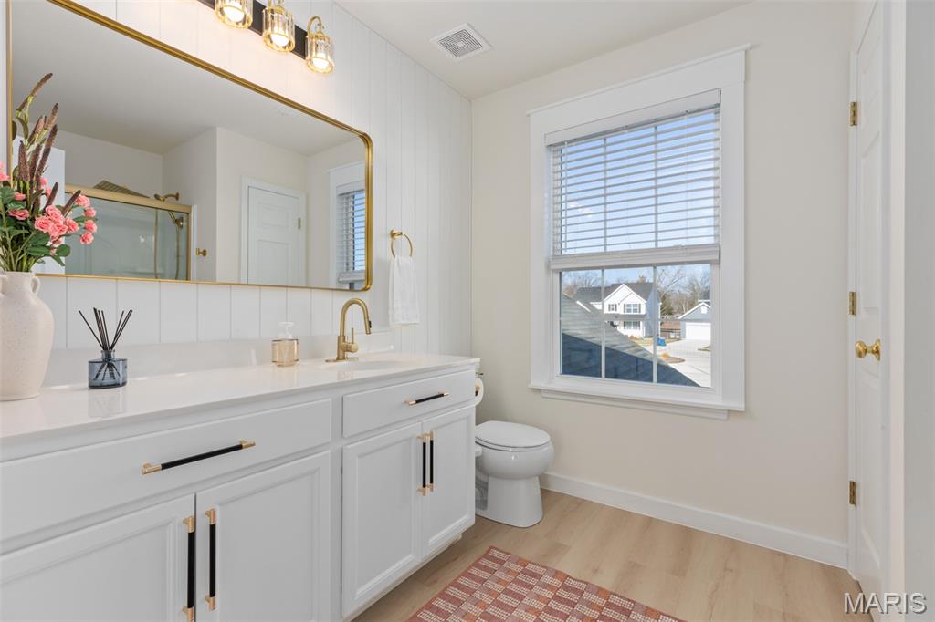 Lions Chase - Residential