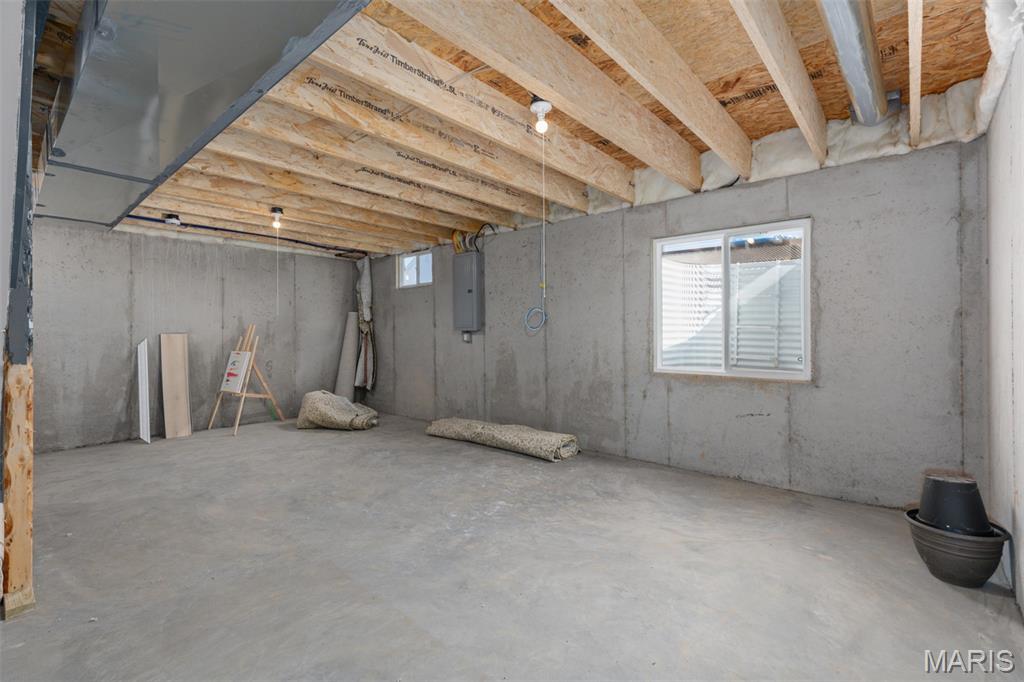 Lions Chase - Residential