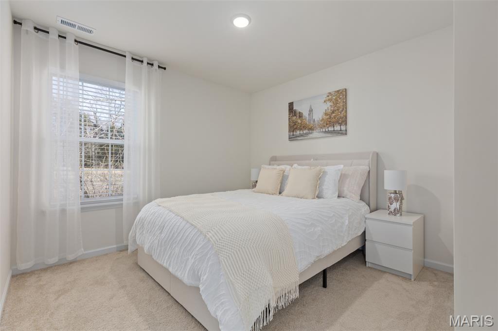 Lions Chase - Residential