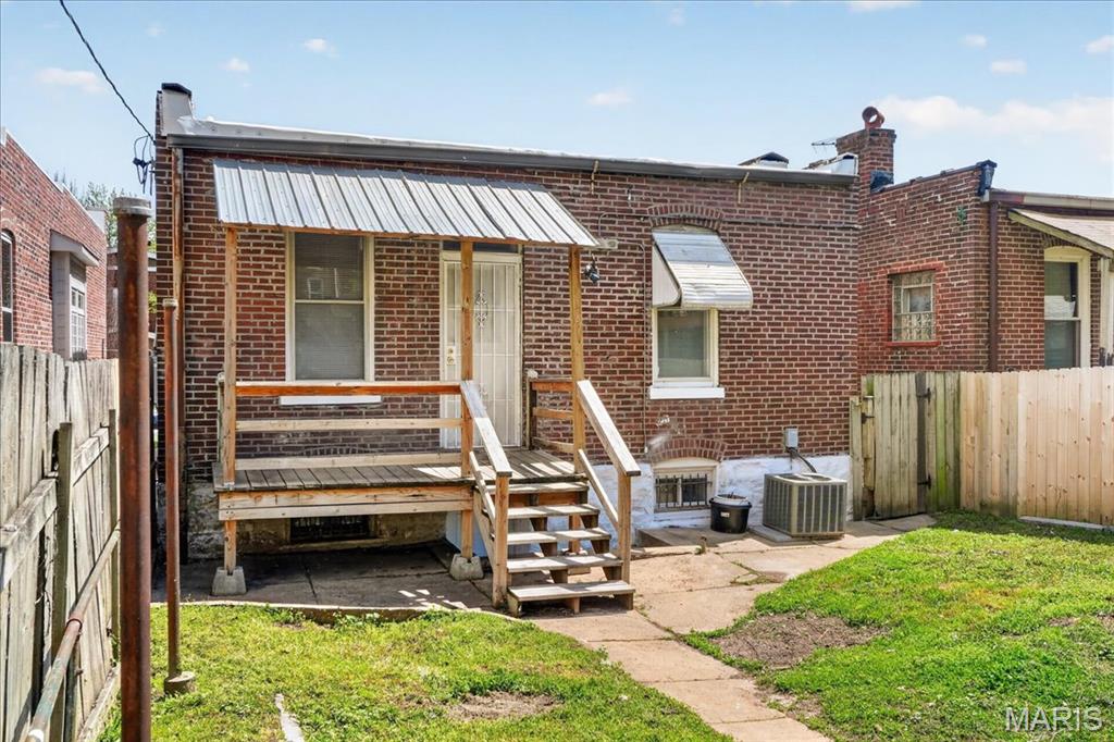 St Louis Commons Add - Residential