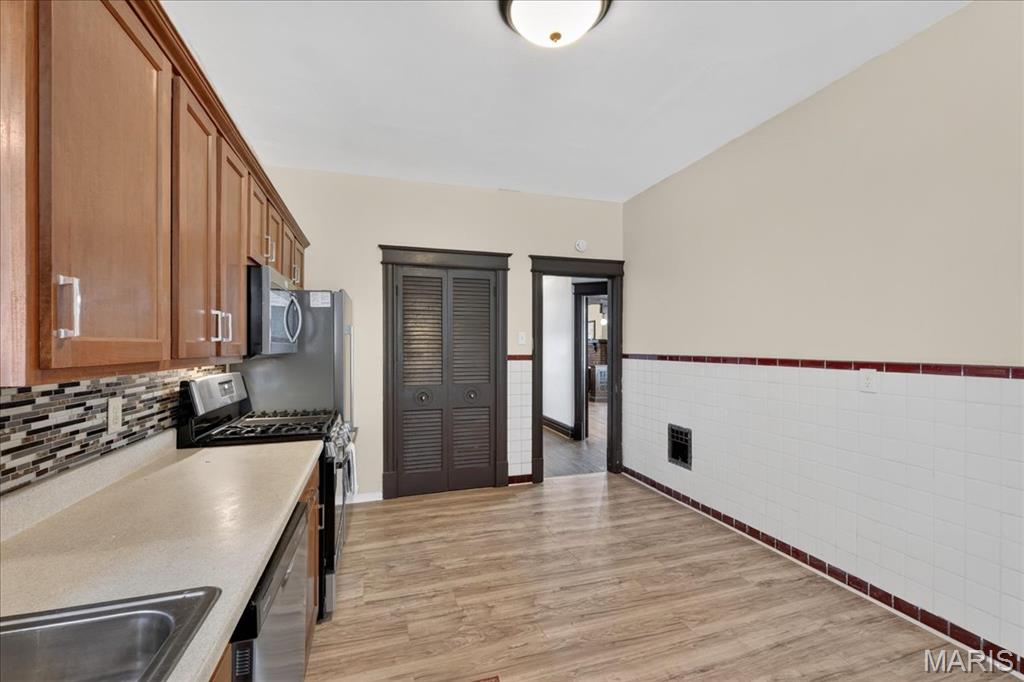 St Louis Commons Add - Residential