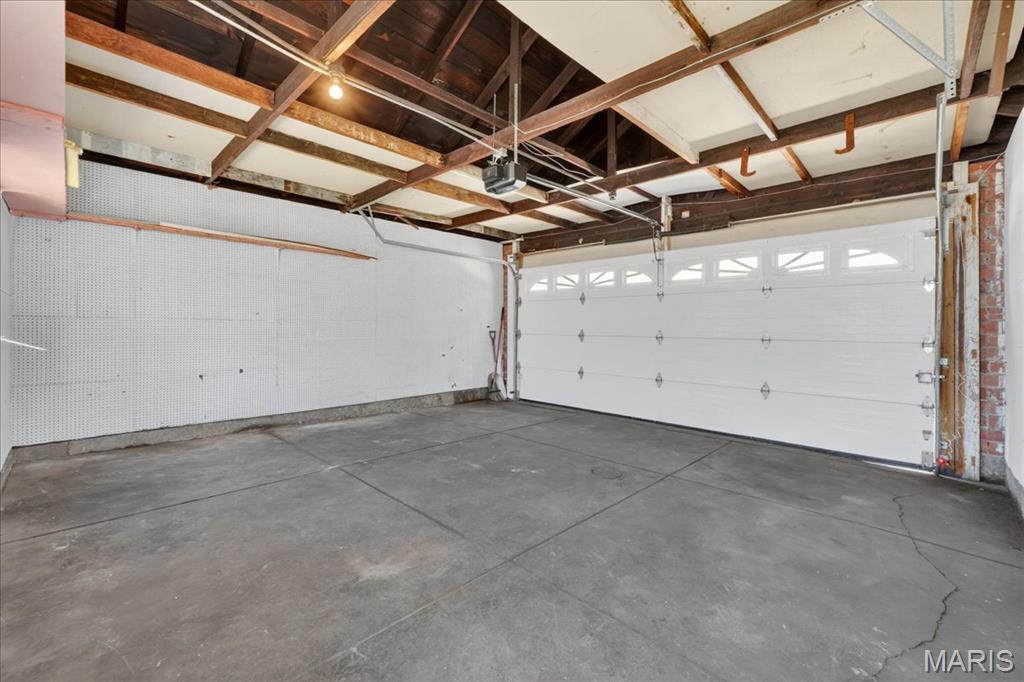 St Louis Commons Add - Residential