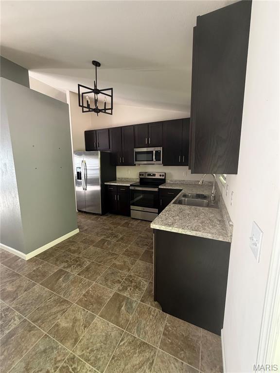 Twelve Oaks - Residential