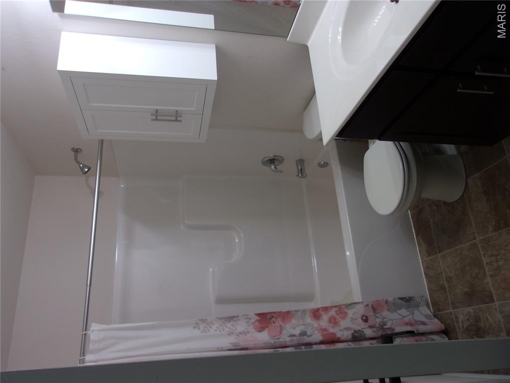 Twelve Oaks - Residential