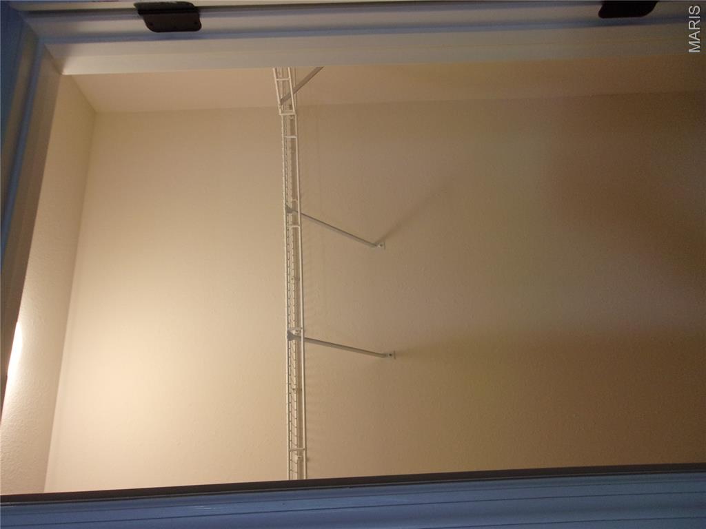 Twelve Oaks - Residential