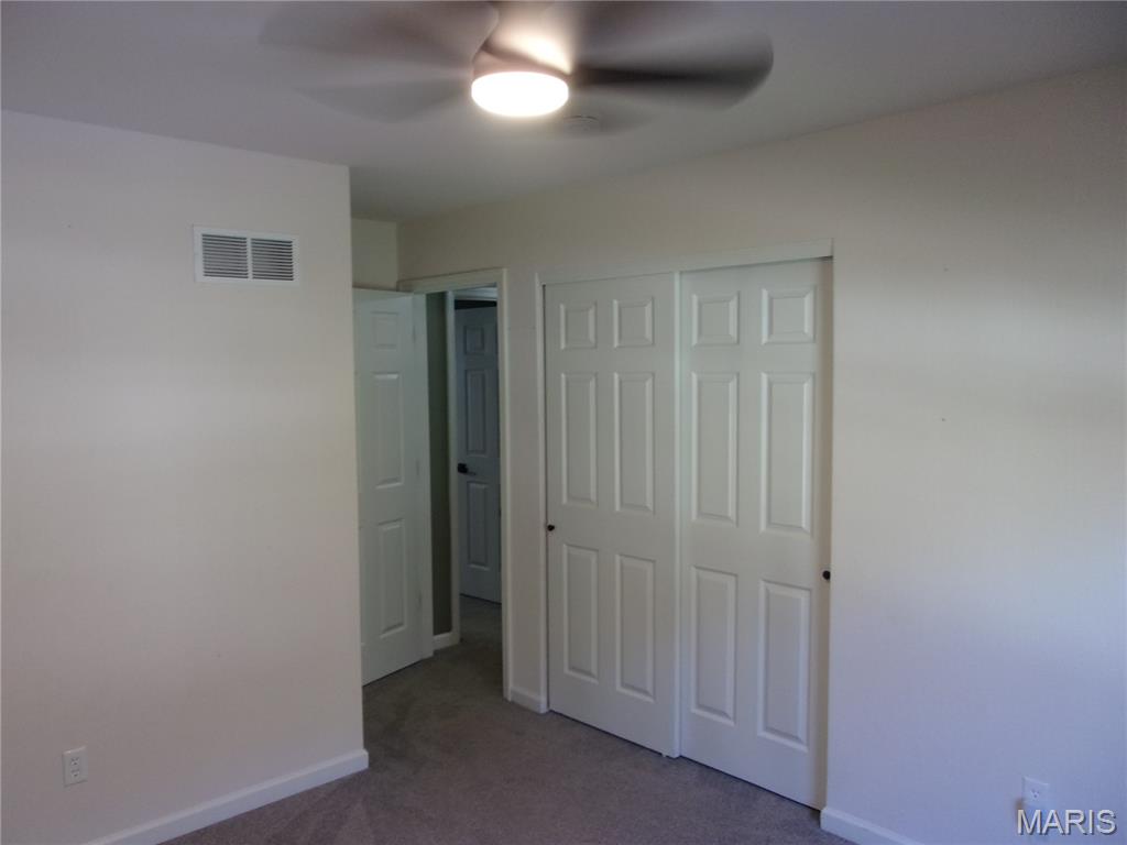 Twelve Oaks - Residential