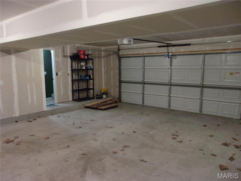 Twelve Oaks - Residential