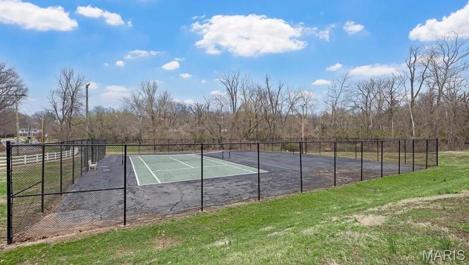 Royal Forest Condo Sec 3 - Residential