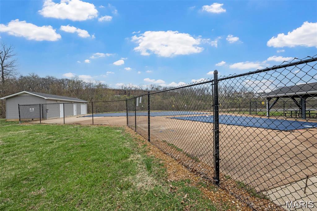 Royal Forest Condo Sec 3 - Residential