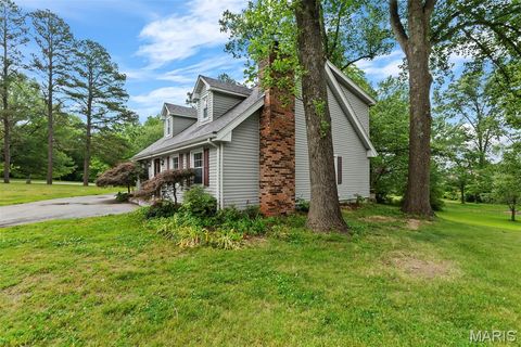 Tiny photo for 131 Rockport Drive, Cape Girardeau, MO 63701 (MLS # 26031394)