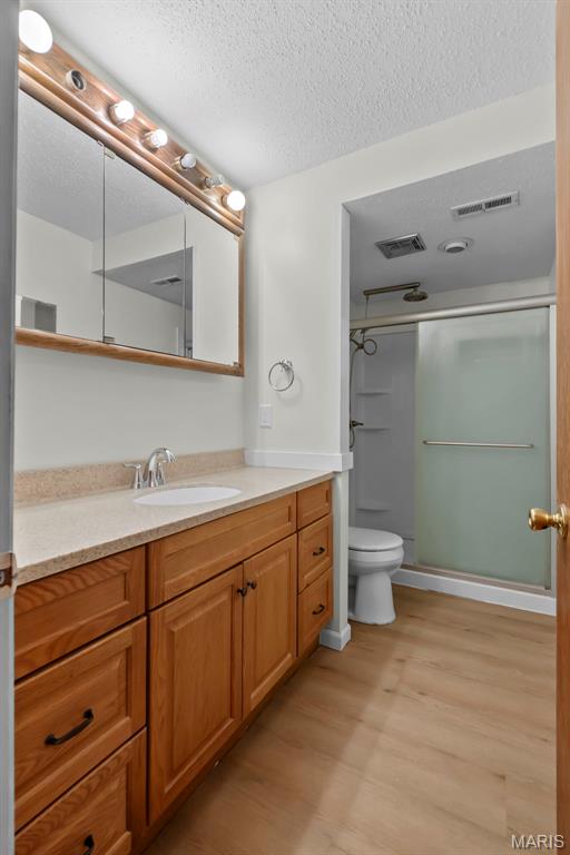 Twin Lakes - Residential