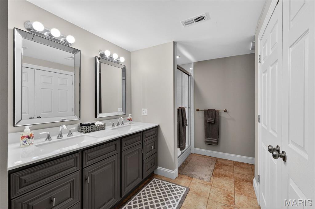 Lawrence Meadows Add - Residential