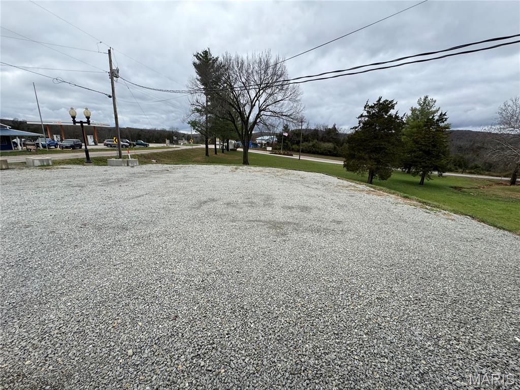 Goose Creek Lake - Commercial Sale