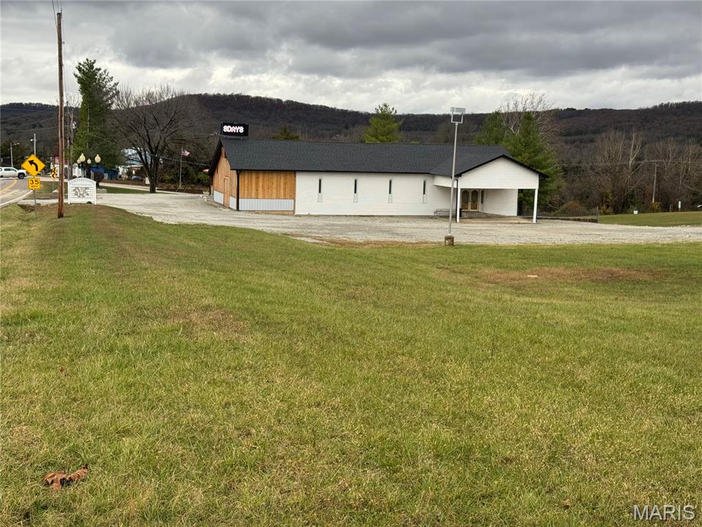 Goose Creek Lake - Commercial Sale