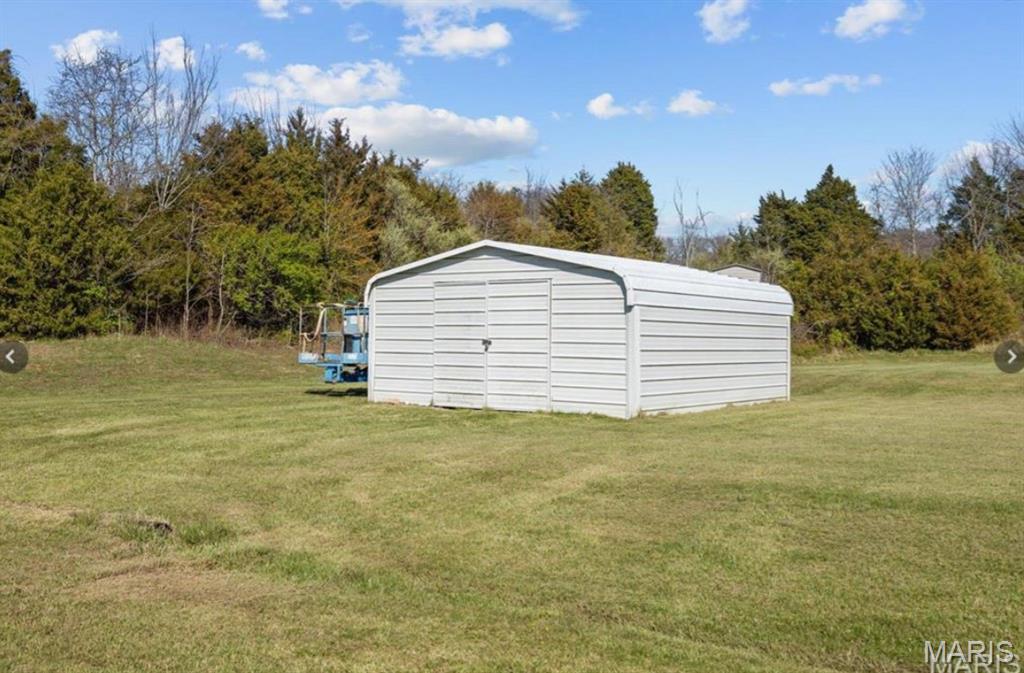 Goose Creek Lake - Commercial Sale