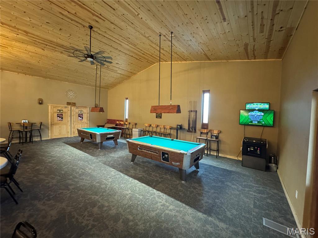 Goose Creek Lake - Commercial Sale