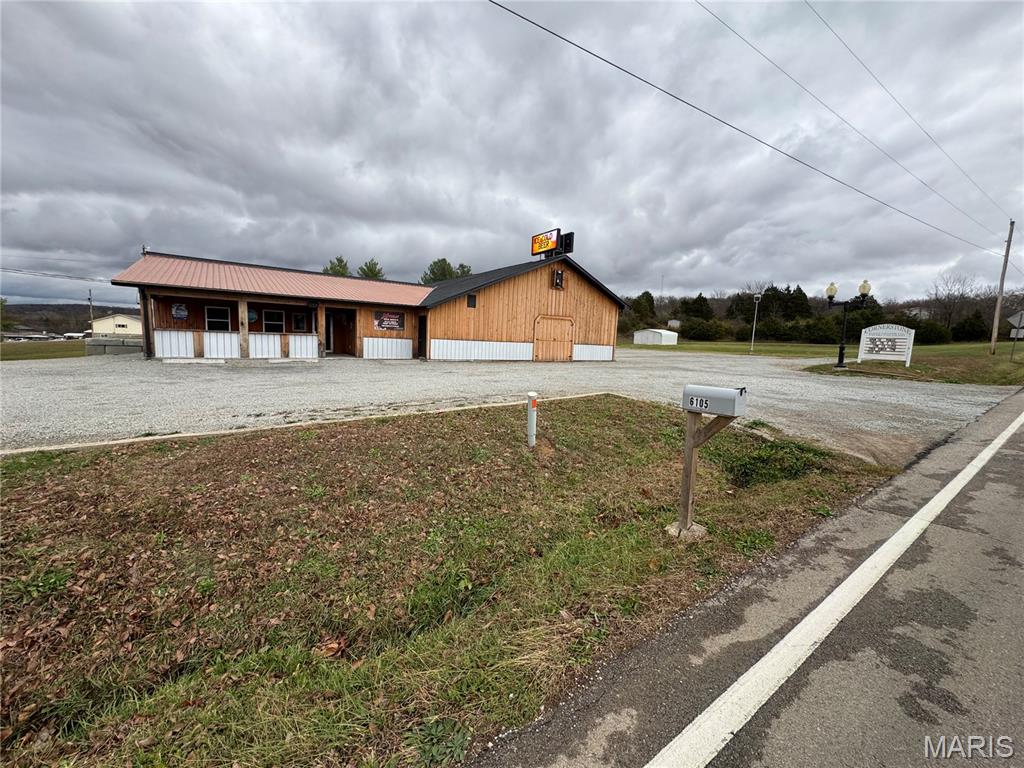 Goose Creek Lake - Commercial Sale