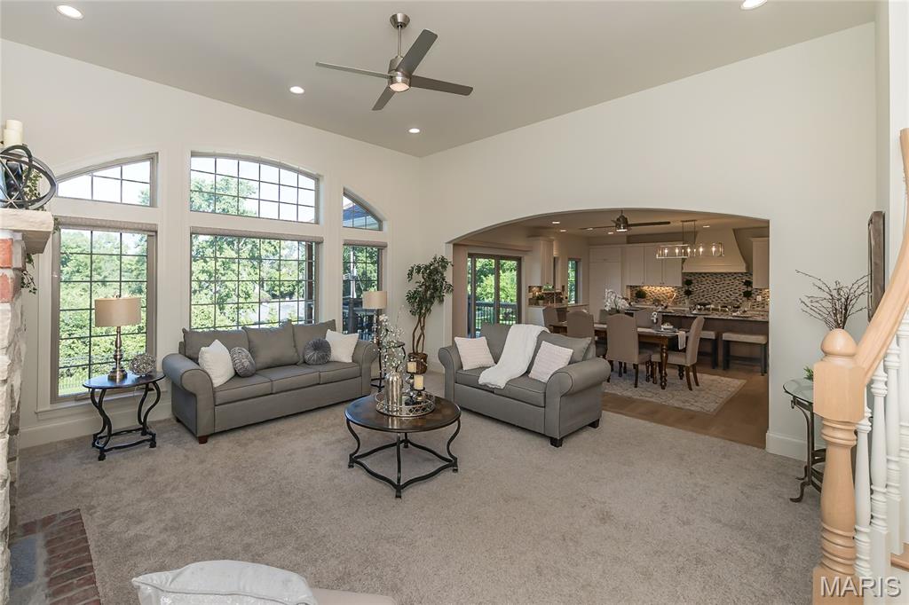 Ladue Meadows - Residential