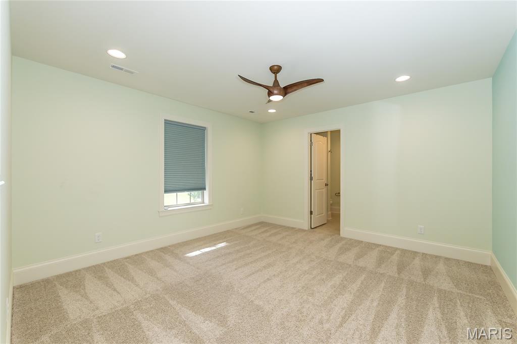 Ladue Meadows - Residential