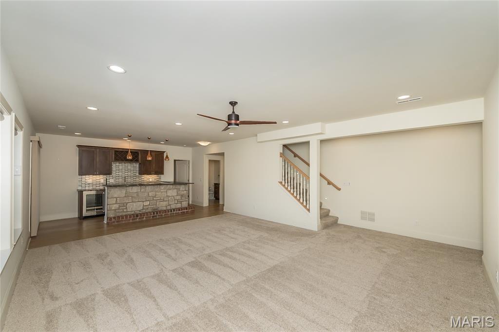 Ladue Meadows - Residential