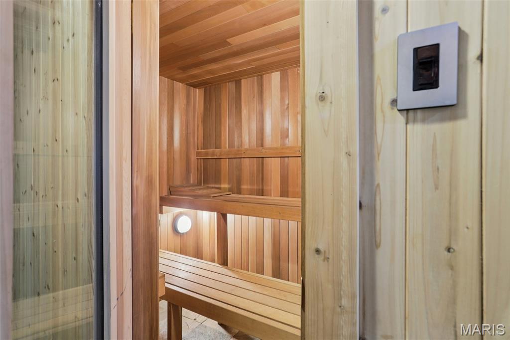 Chesterfield Forest - Residential