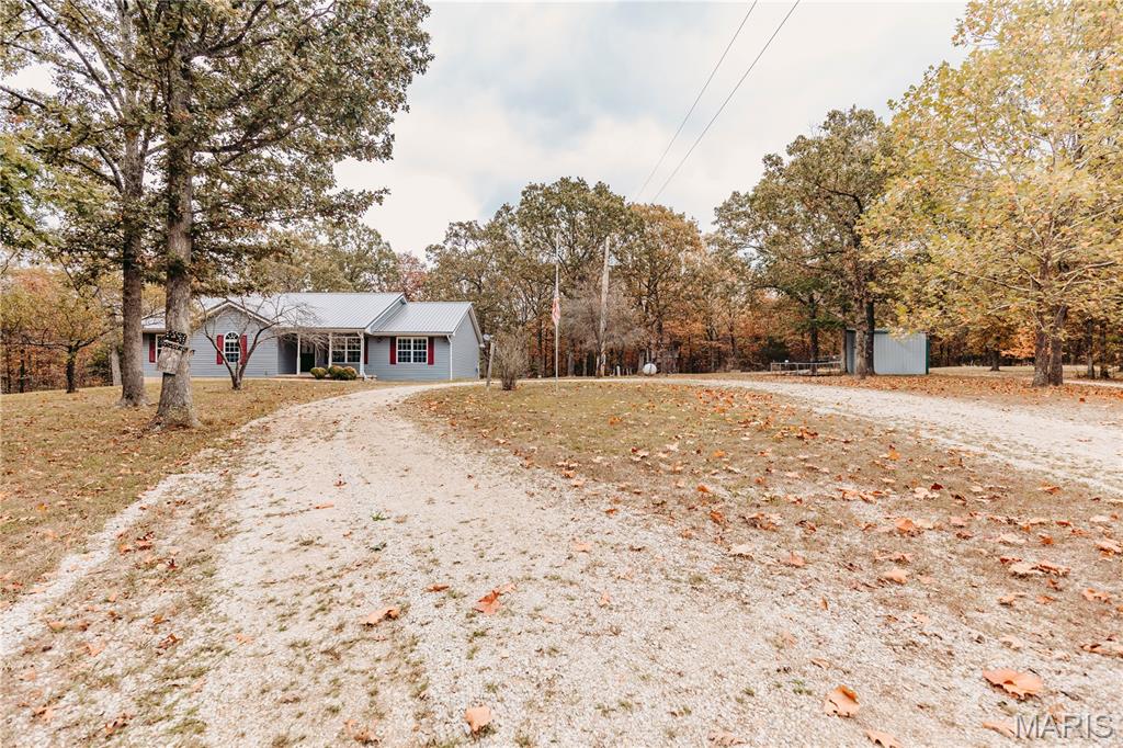 Photo of 11550 Cherry Road, Dixon, MO 65459 (MLS # 26067004)