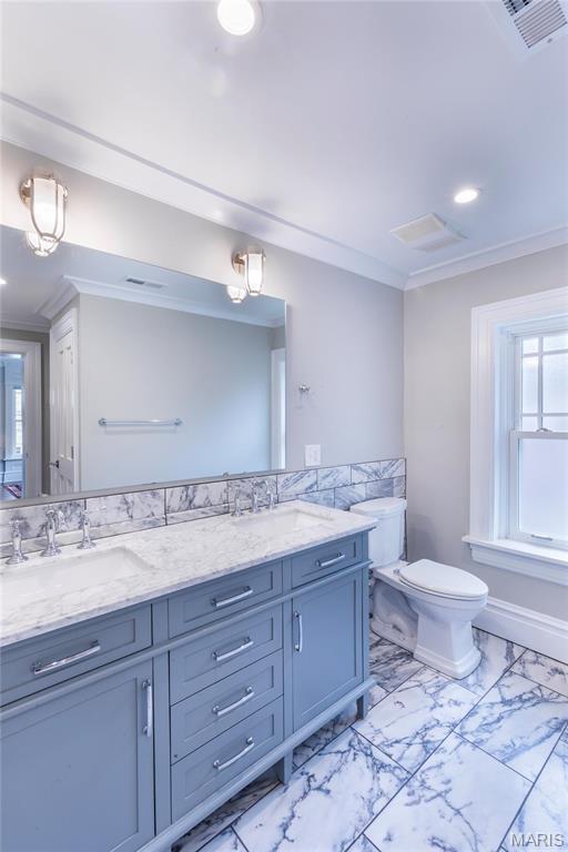 Country Club Court - Residential