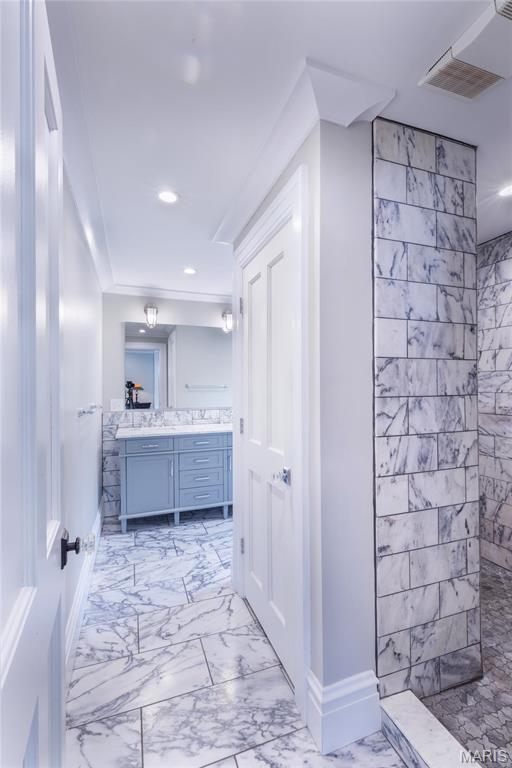 Country Club Court - Residential