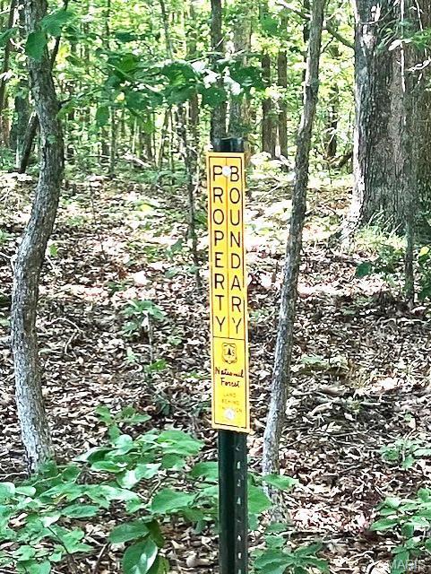 Cherokee Pass - Land