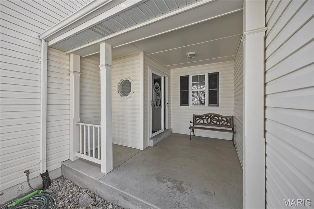 4420 Raven Point