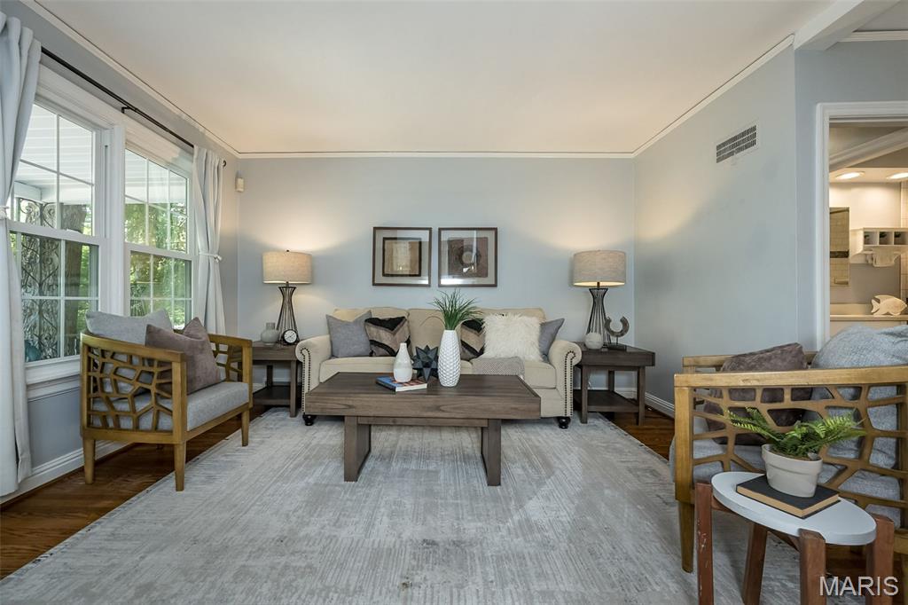 Webster Groves, Missouri 63119, United States, 3 Bedrooms Bedrooms, ,1 BathroomBathrooms,Residential,Coming Soon,147865