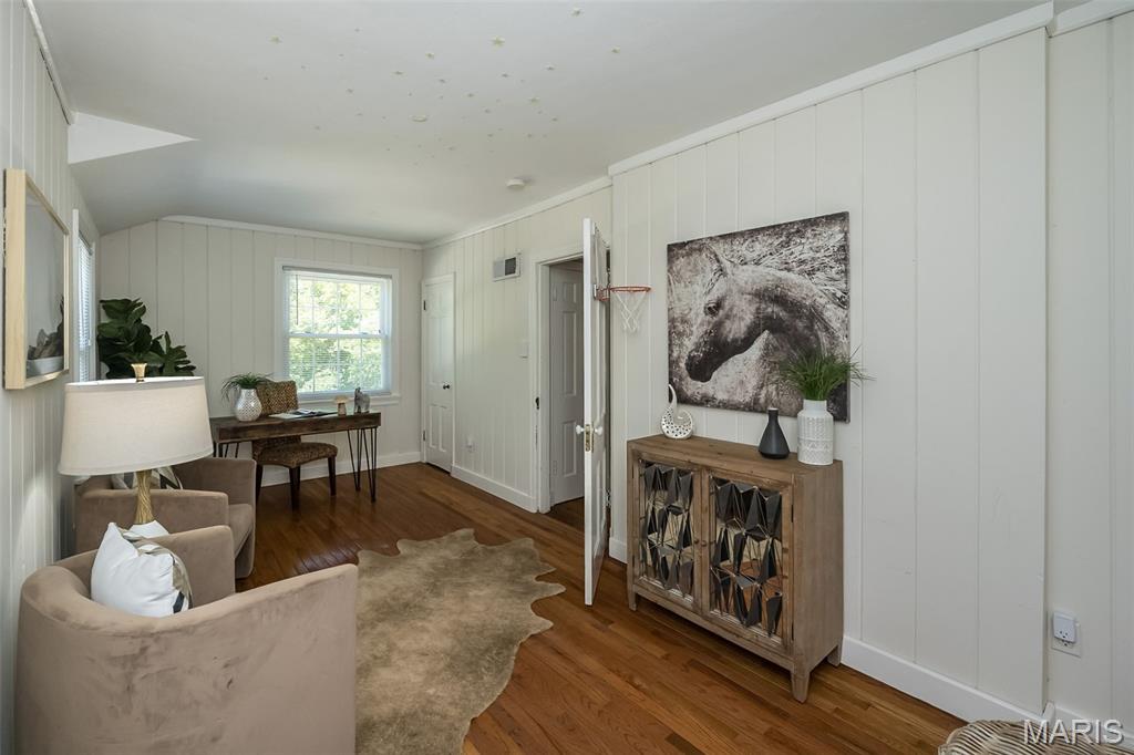 Webster Groves, Missouri 63119, United States, 3 Bedrooms Bedrooms, ,1 BathroomBathrooms,Residential,Coming Soon,147865