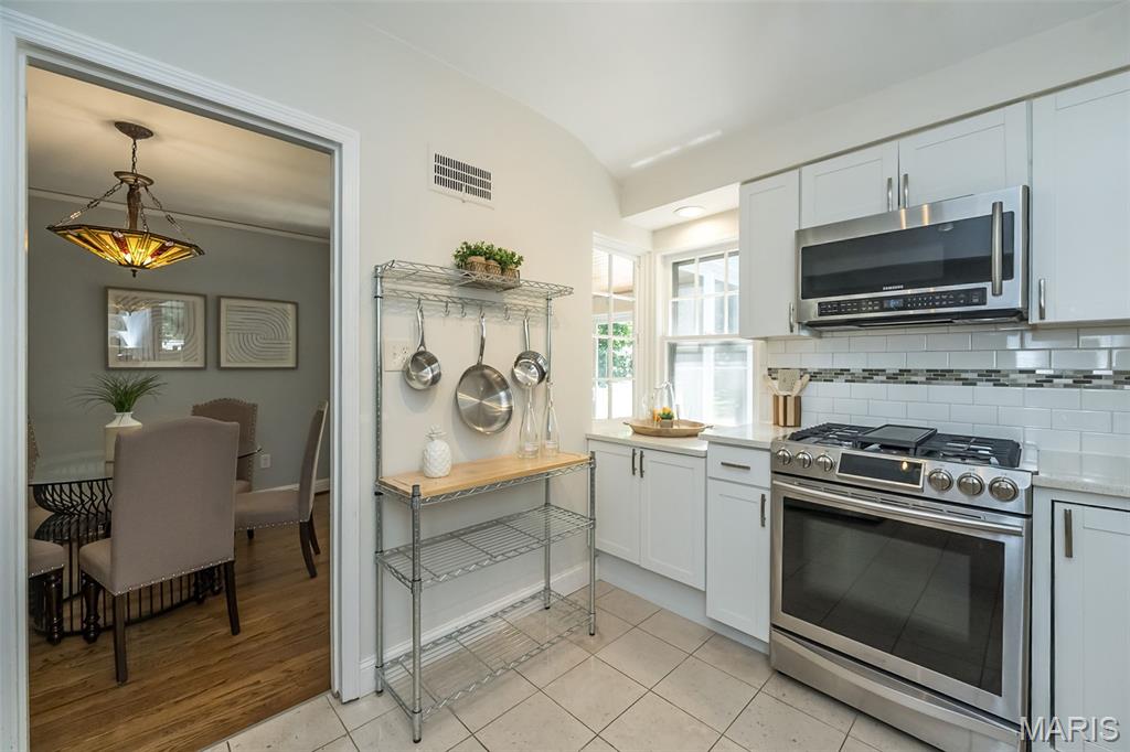 Webster Groves, Missouri 63119, United States, 3 Bedrooms Bedrooms, ,1 BathroomBathrooms,Residential,Coming Soon,147865