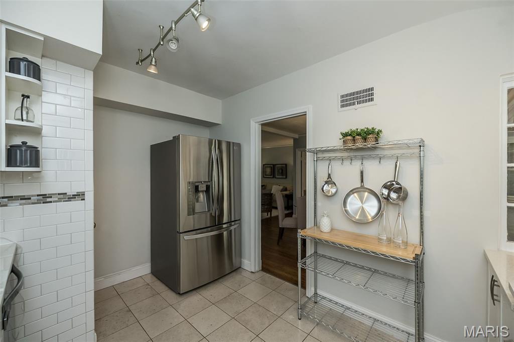 Webster Groves, Missouri 63119, United States, 3 Bedrooms Bedrooms, ,1 BathroomBathrooms,Residential,Coming Soon,147865