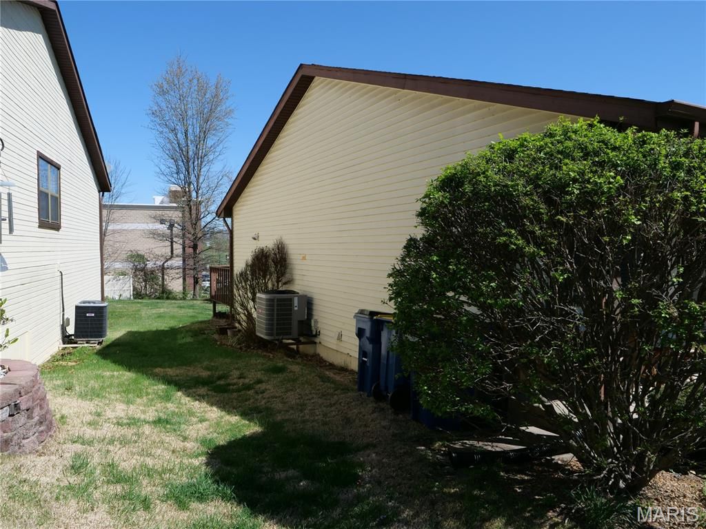 Photo of 3 Wenona Drive, Washington, MO 63090 (MLS # 26021561)