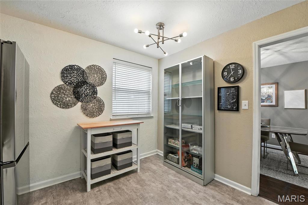 Greenbriar Condo - Residential