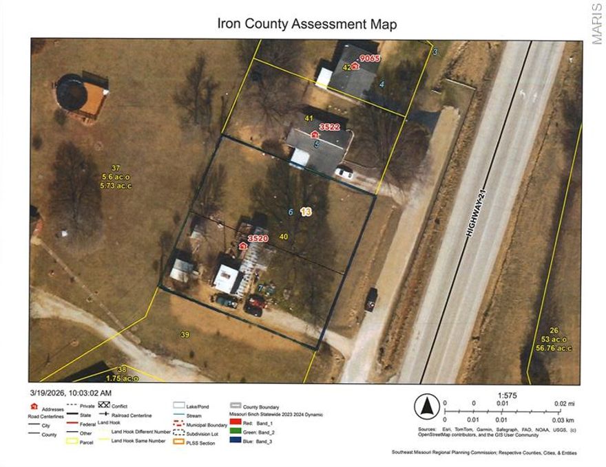 Ready for you Mobile Home , tiny home , camper or New Construction. Well , septic and electric in place. Just 1 mile from town.